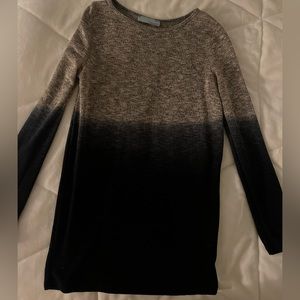 Light weight top - blue and tan